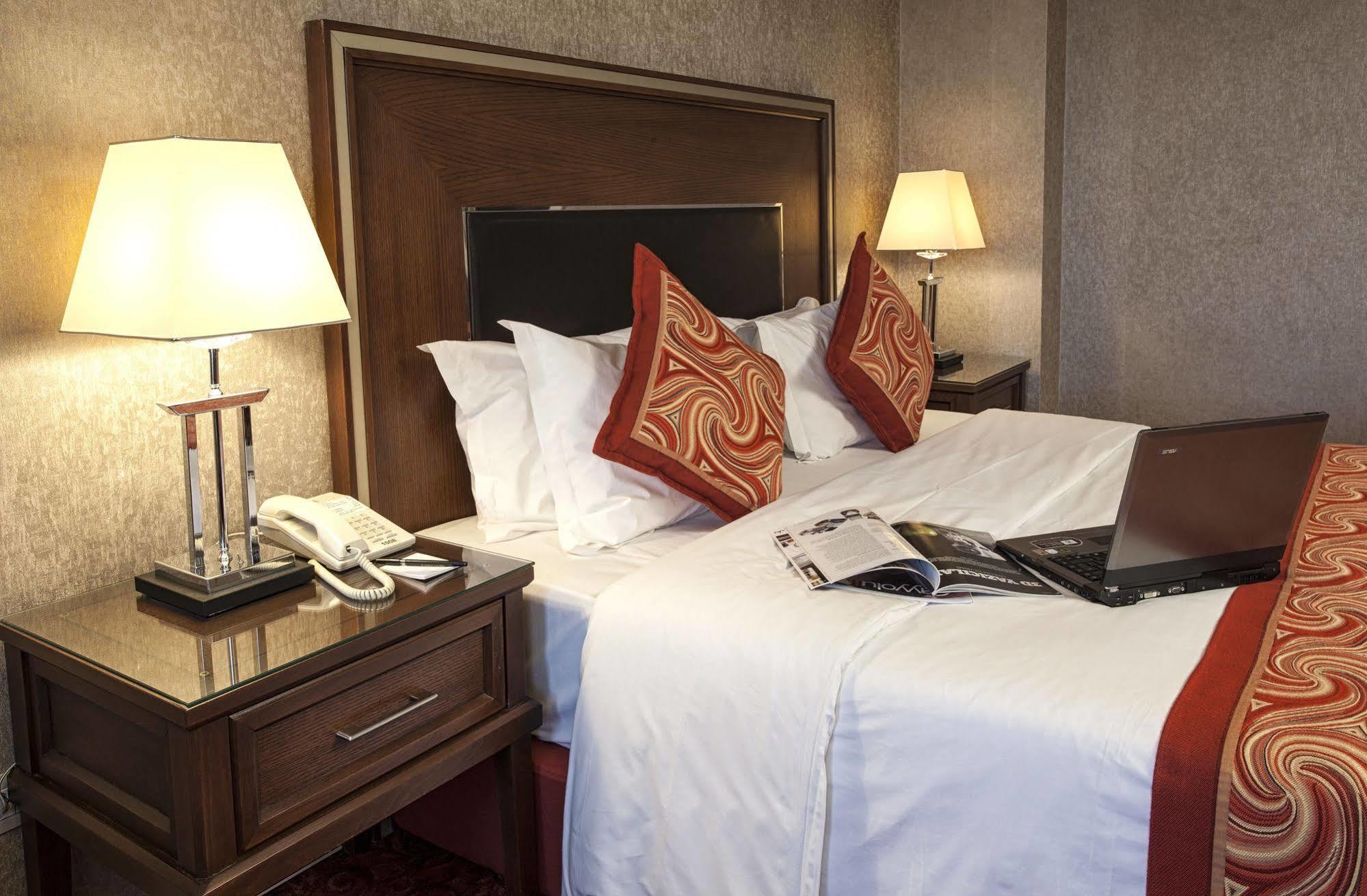 Buyukhanli Park Hotel Ankara Exteriör bild
